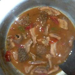 A picture of Matumbo stew.