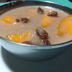 Chocolate mango custard payasam A picture of Chocolate mango custard payasam.