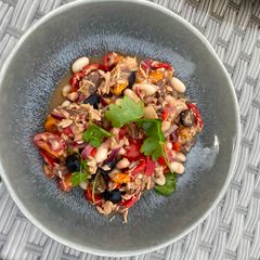 Tuna and White Bean Salad A picture of Tuna and White Bean Salad.
