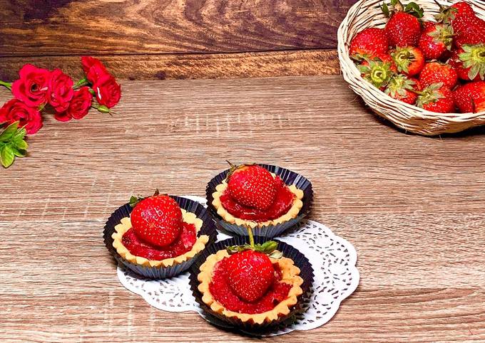 Bagaimana Menyiapkan Pie Strawberry (Gula Stevia), Enak Banget