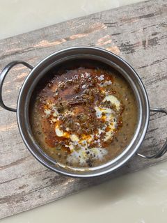 दाल मखनी (Dal makhani recipe in hindi) रेसिपी मुख्य फोटो