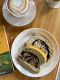 Roti Gulung Matcha Chocochips