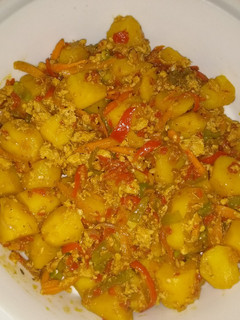 A picture of Curry potatoes.