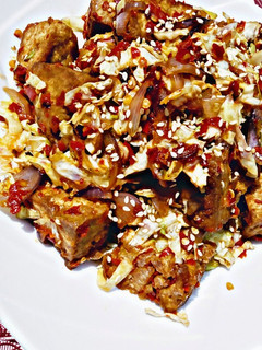 A picture of Tofu/wara.
