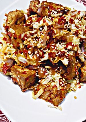 A picture of Tofu/wara.