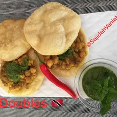 A picture of Doubles. Trinidad Street Food.