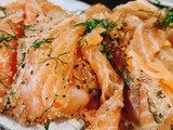Salmon gravlax
