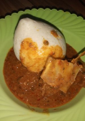A picture of Maize-Semolina Swallow with Busasshen Kubewa.
