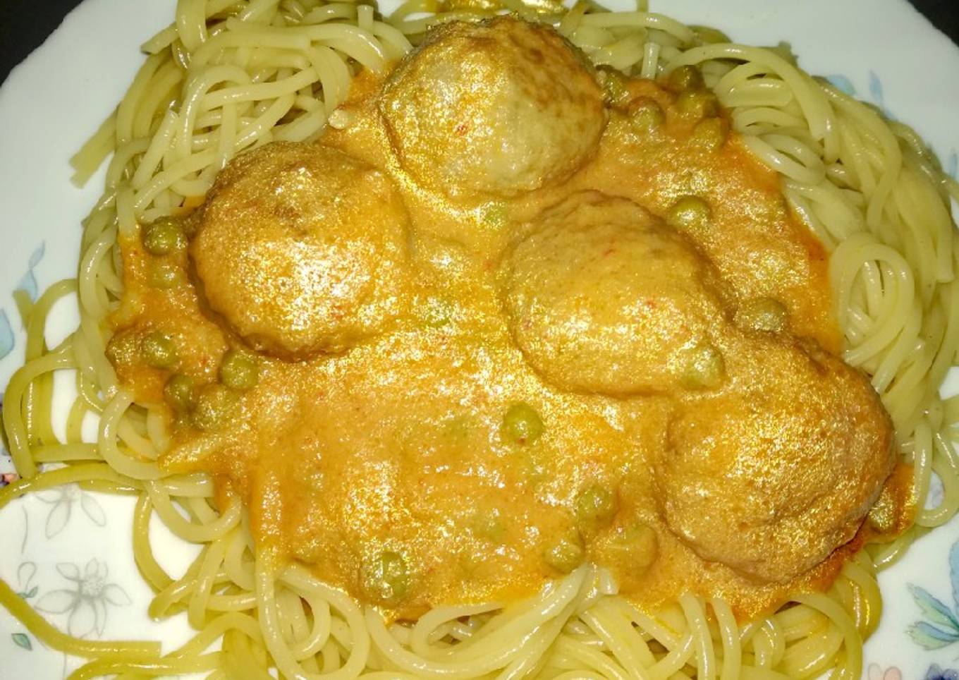 Albóndigas en salsa de verduras