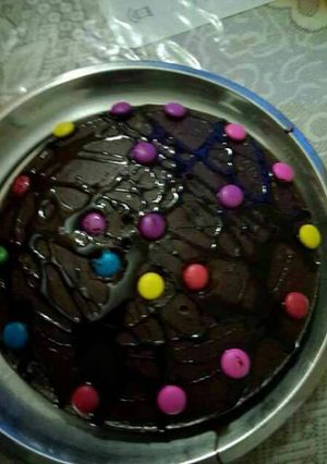 चोकलेट बिस्कुट केक (Chocolate biscuits cake recipe in hindi) रेसिपी मुख्य फोटो