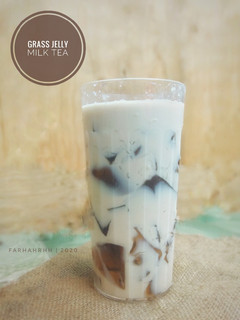 Foto resep Grass Jelly Milk Tea Ala Chatime