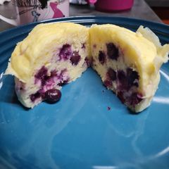 A picture of Gluten-free Blueberry Muffin.
