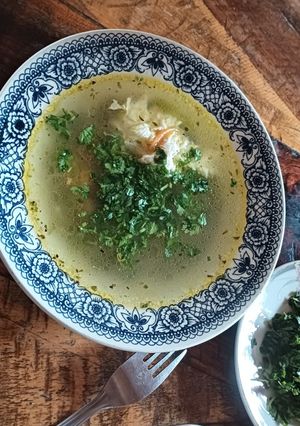 Una foto de Sopa de alitas de pollo