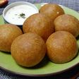 Cheese ball atau roti ketan. Versi upgradenya Donat Ketan Korea