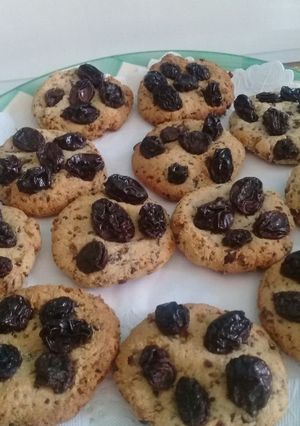 Una foto de Cookies sin harina, sin azúcares refinados y sin lácteos FÁCIL