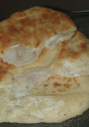 Une photo de Naan au fromage