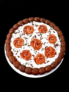 عکسی از دستور کیک شکلاتی گردویی تولد و نامزدی گل پسر شادومادم 😍🥳💃