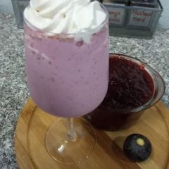 A picture of Fig milkshake.