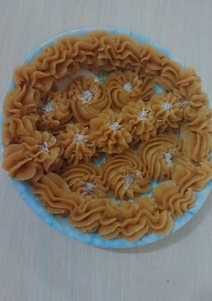 عکسی از دستور حلوای چهار آرد
