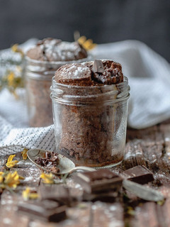 Una foto de Vasitos de brownie de chocolate
