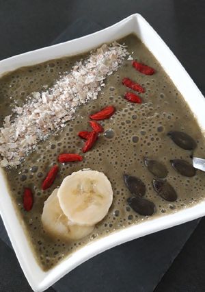 Une photo de Smoothie à la banane et au thé matcha