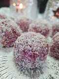 Bolitas saludables de zanahoria morada y coco