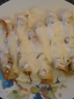 Una foto de Enchiladas suizas