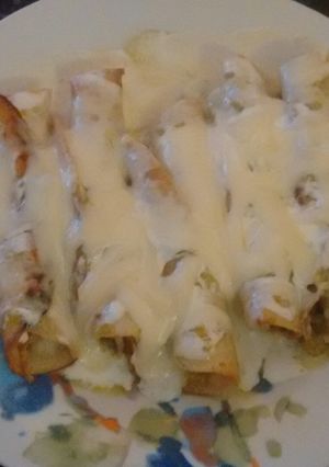 Una foto de Enchiladas suizas