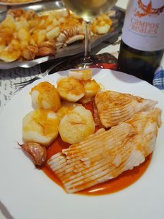 Una foto de Raya en caldeirada