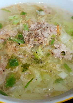 Hình của món Canh bắp cải thịt xay tép khô.