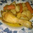 Pollo con patatas y zanahoria