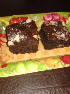 A picture of Chocolate Walnut Brownie.