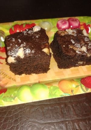 A picture of Chocolate Walnut Brownie.