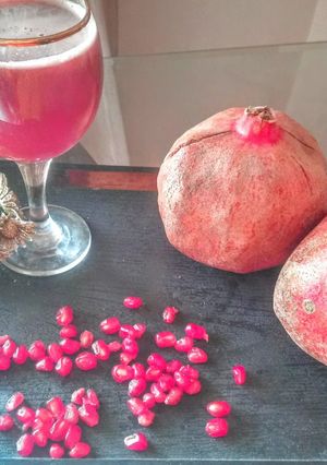 A picture of Pomegranate and Apple juice.