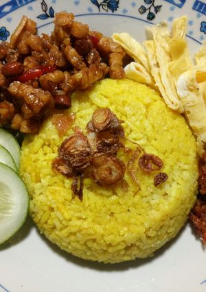 Foto resep Nasi Kuning Magic com
