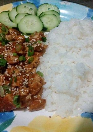 Una foto de Pollo tipo teriyaki