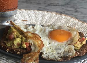 Una foto de 🥑 Clásico de los clásicos: avocado toast 🥑