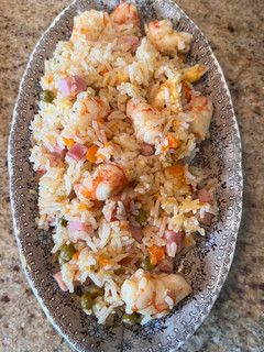 Una foto de Arroz tres delicias