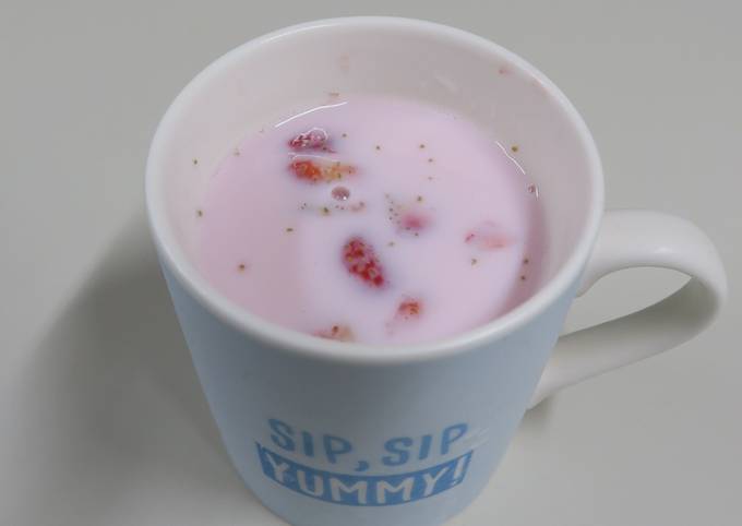 Korean Strawberry Milk 🍓 Tanpa Masak dan Blender, Segar