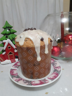 Una foto de Pan dulce con chocolate y nueces