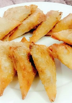 A picture of Chicken Macaroni Samosa Ramadan Special.