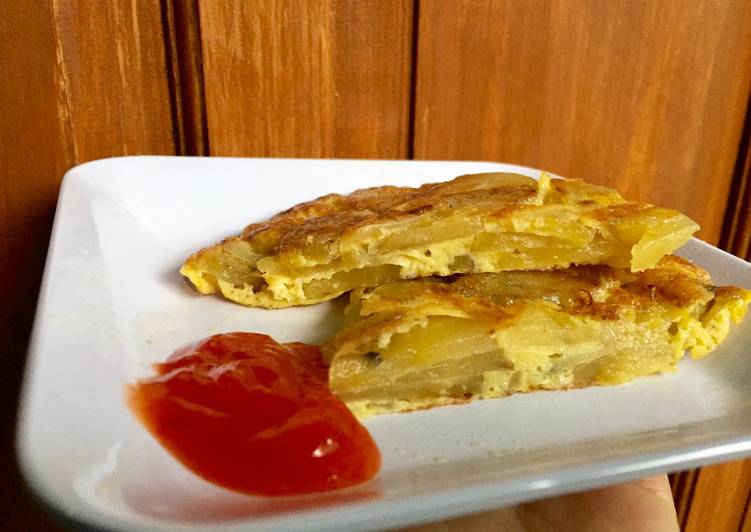 Kreasi telur kentang (Spanish omelette)
