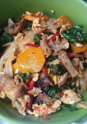Foto resep Orak arik ayam suwir sederhana dan enak