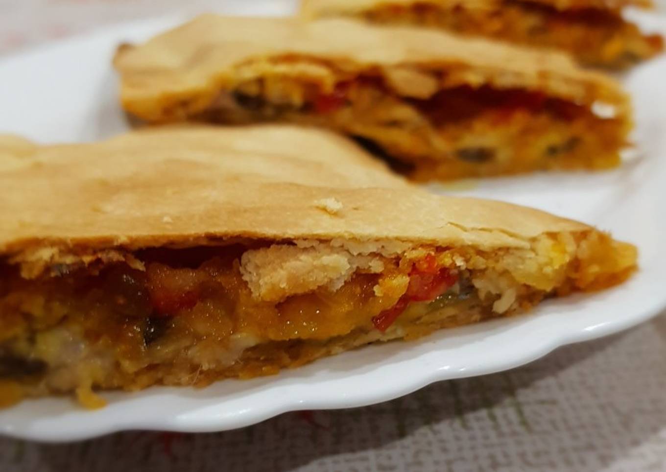 Empanada de sardinas (xoubas)