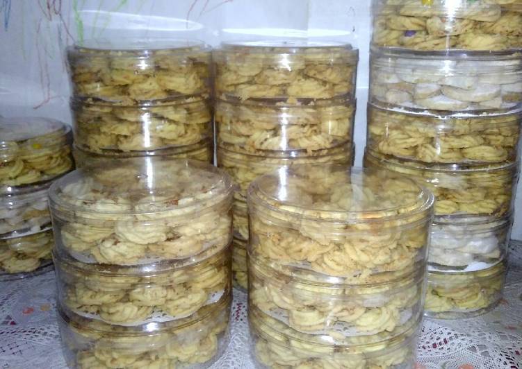 Langkah Mudah untuk Membuat Sagu keju jaman dulu andalan tiap tahun yang Sempurna