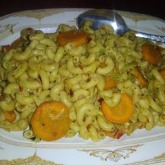 A picture of Macaroni jollof.