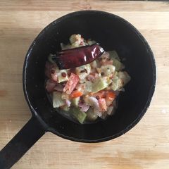 A picture of Bottle Gourd-Tomato Raita.
