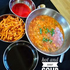 A picture of Hot and sour soup.
