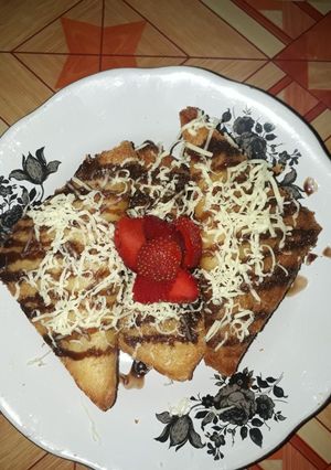 Foto resep Roti goreng isi strawberry pisang Mozarella