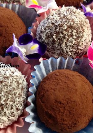 รูปของ Chocolate Balls ช็อกโกแลตบอลสูตรนี้ปั้นได้ประมาณ32ลูกจร้า